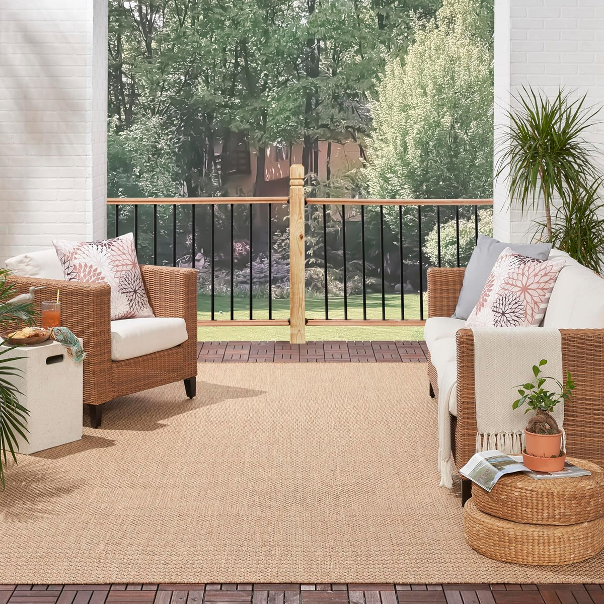 Geometric Jute Indoor‑Outdoor Area Rug